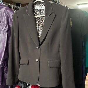 Tahari Black Women's Blazer with Patterned Lining